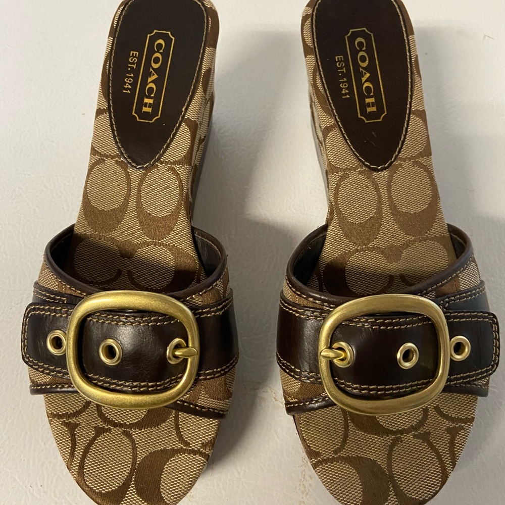 Coach sandals - Picture 2 of 3